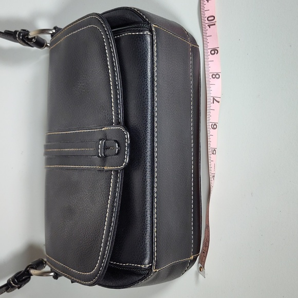 Villager by Liz Claiborne black leather shoulder bag purse - Picture 9 of 12